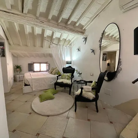 Tuscany Bed & Breakfast